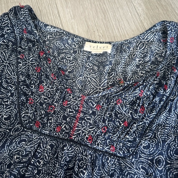 Velvet Women's Blue Patterned Top - Picture 2 of 4